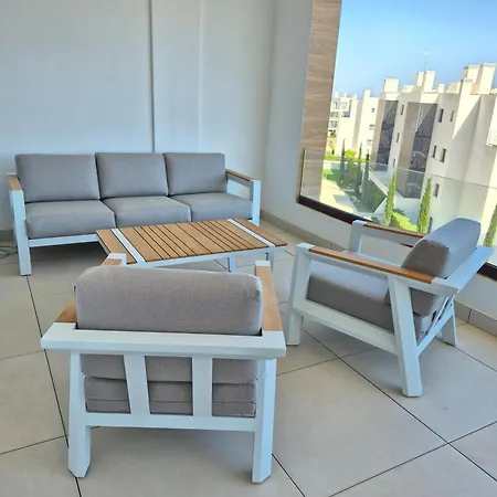 Happy Travel Daphne Higueron Апартаменты *