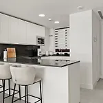 Happy Travel Daphne Higueron Apartamento