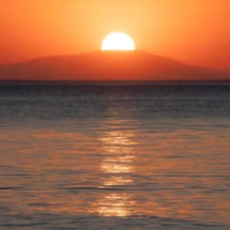 Happy Travel Daphne Higueron *