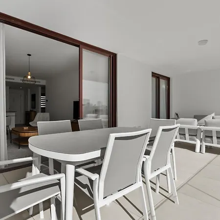 Appartement Happy Travel Daphne Higueron