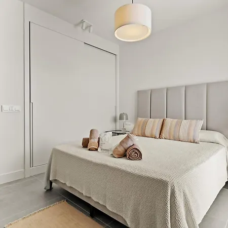 Happy Travel Daphne Higueron Apartment