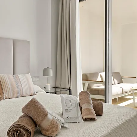 Happy Travel Daphne Higueron Appartement *