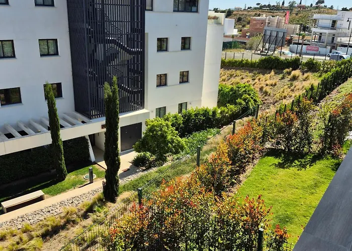 Happy Travel Daphne Higueron Apartment Fuengirola