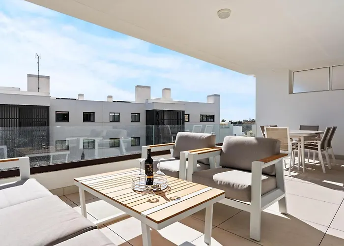 Happy Travel Daphne Higueron Apartment